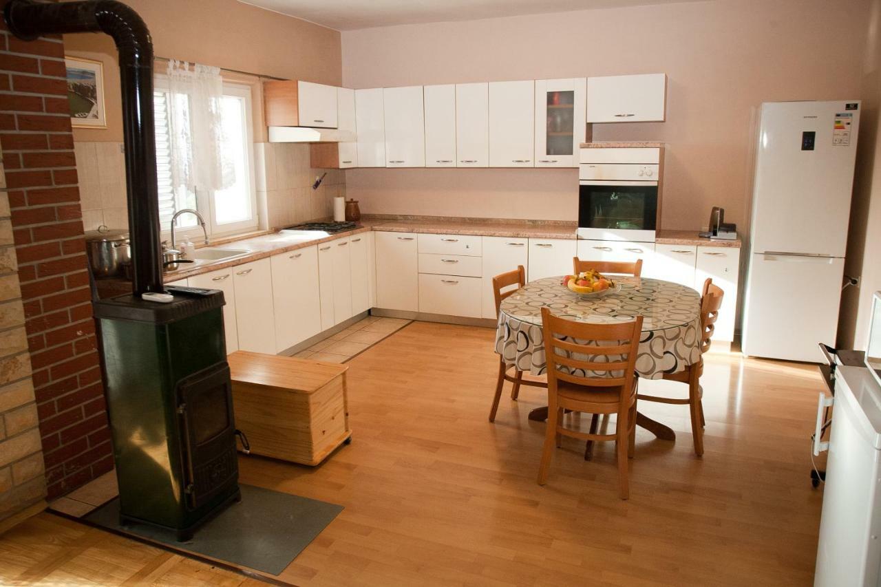 Apartman Ana Radovin 外观 照片