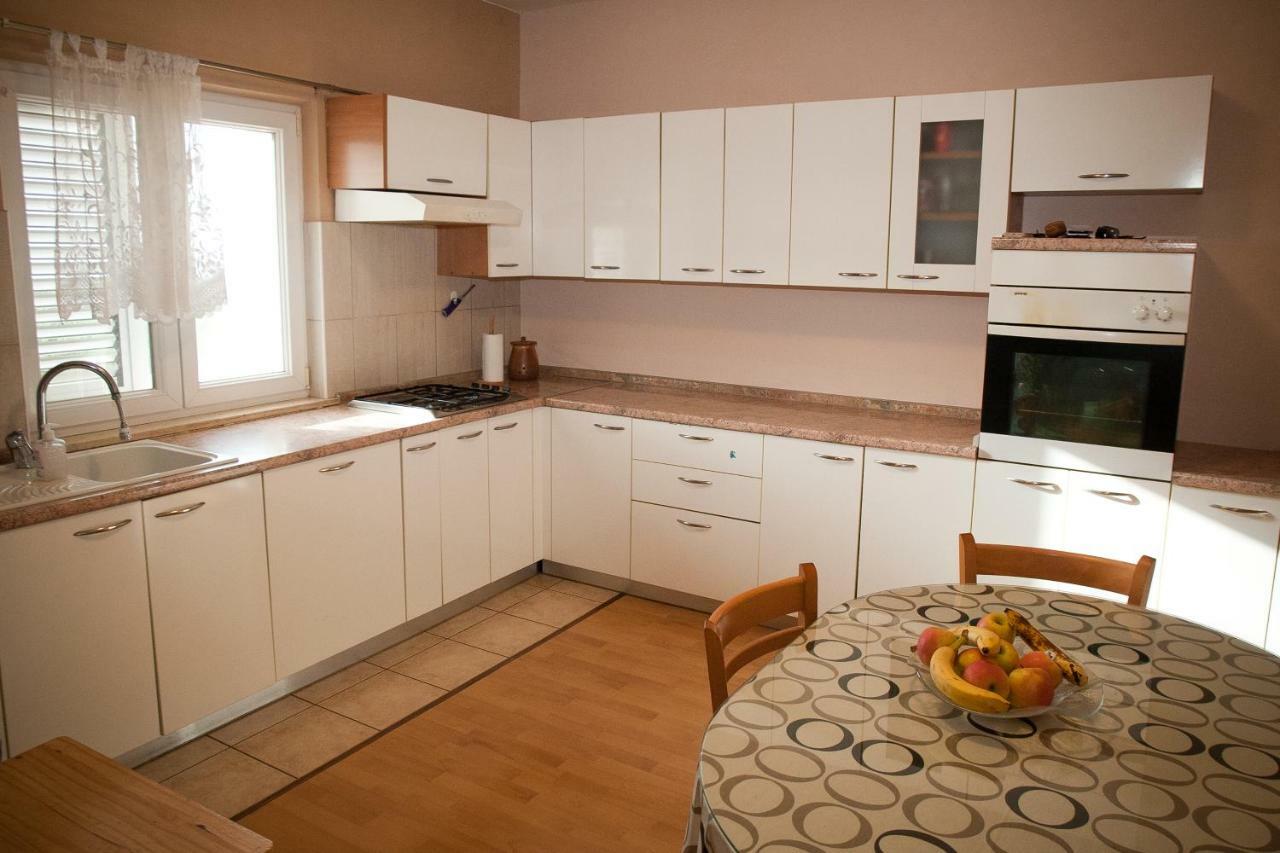 Apartman Ana Radovin 外观 照片